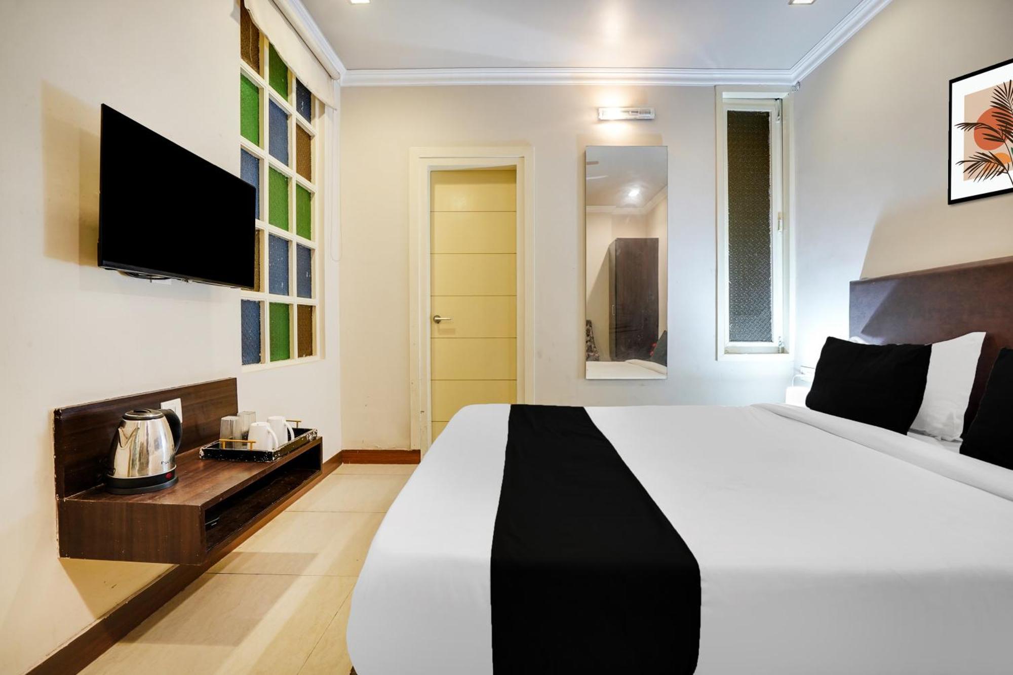 Super Townhouse Mansarovar Near Metro Station Jaipur Buitenkant foto